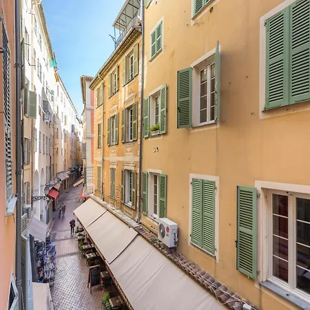 En Plein Cœur De La Vieille à Appartamento