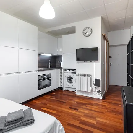 En Plein Coeur De La Vieille A شقة نيس