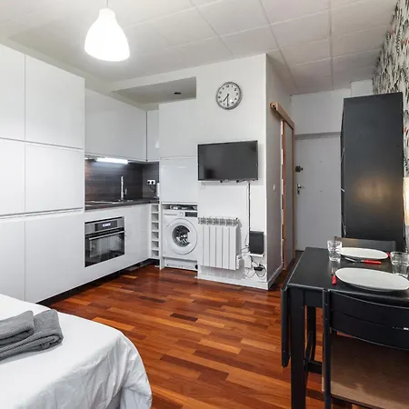 En Plein Coeur De La Vieille A *